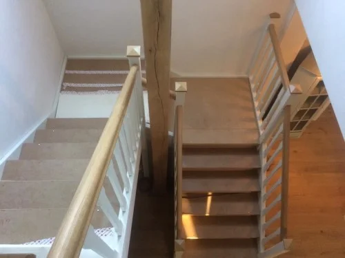 Eikenhouten trappen op maat gemaakt