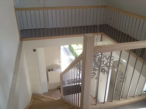 Eikenhouten trappen op maat gemaakt